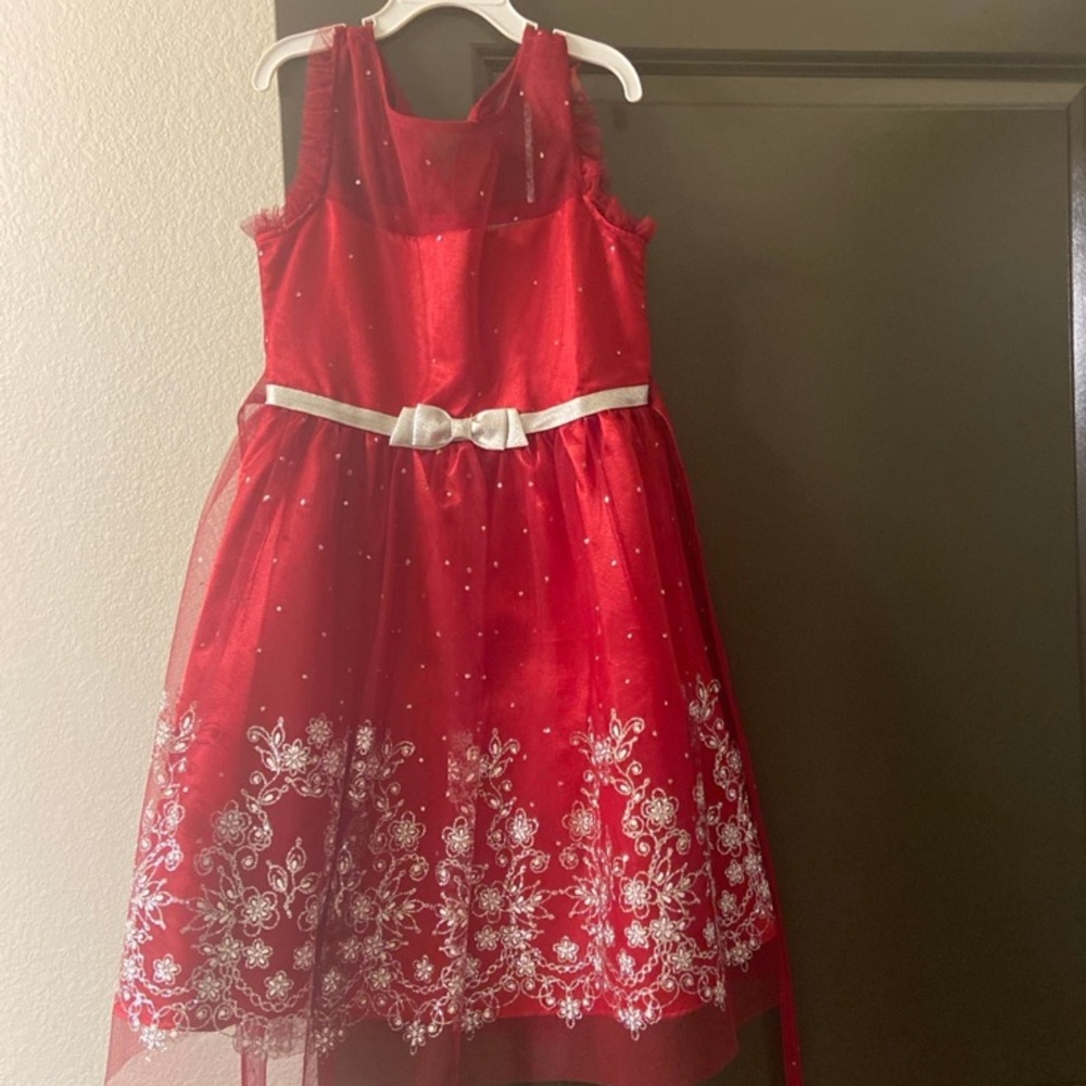 Holiday girls dress size 8